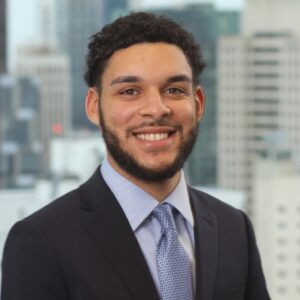 Headshot of Kelvin Acosta - account manager of Lanco Brokerage, an independent insurance agency